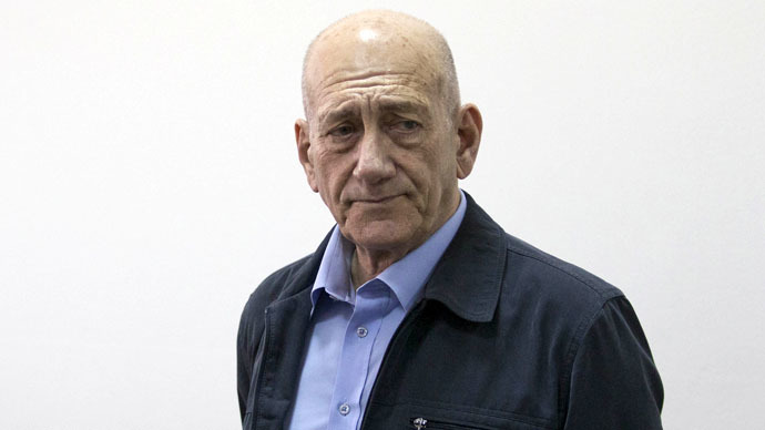 Tony Blair acts as character witness for Ehud Olmert in corruption trial