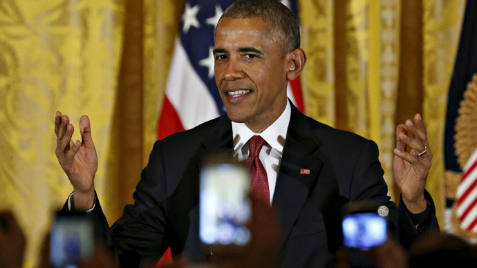 ​Obama’s approval rating climbs back into positive territory