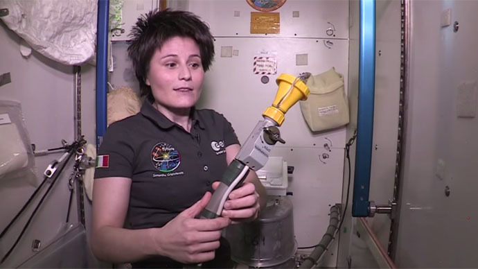 Space break: How astronauts relieve themselves aboard ISS (VIDEO)