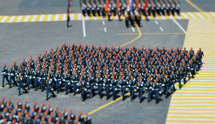 Ceremonial unit soldiers at the military parade to mark the 70th anniversary of Victory in the 1941-1945 Great Patriotic War. (RIA Novosti/Vladimir Pesnya)