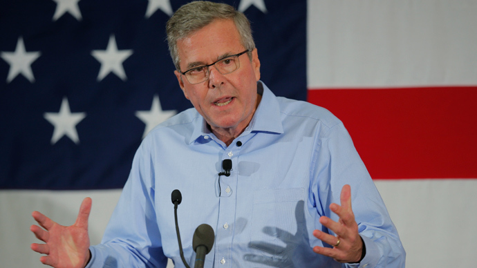 Brotherly love: Jeb Bush says he would've invaded Iraq too