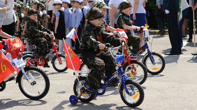 500 kids participate in ‘Child Troop Parade’ in southern Russia