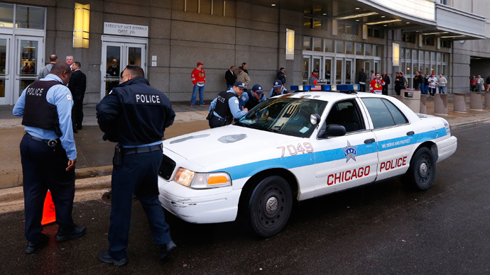 Chicago cop investigated for 'punching pregnant woman in stomach'