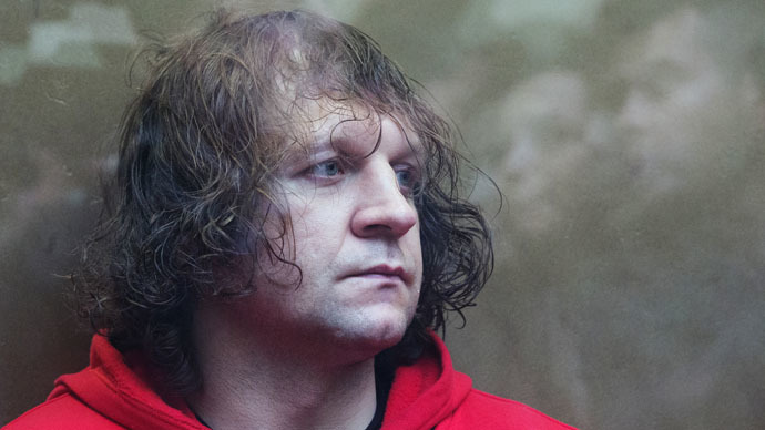 MMA fighter Emelianenko Jr gets 4 1/2 years behind bars for raping his cleaner