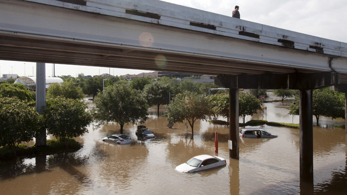 Death toll in Texas, Oklahoma flooding rises, region battered