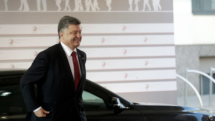 ​Poroshenko signs law allowing moratorium on Ukraine’s foreign debt payment