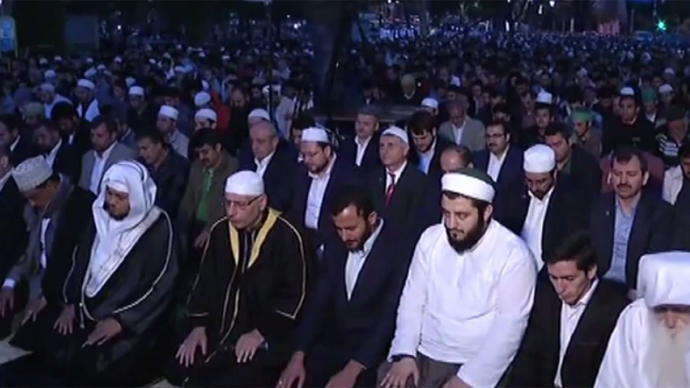 Thousands of Muslims demand reopening Hagia Sophia as mosque (VIDEO)