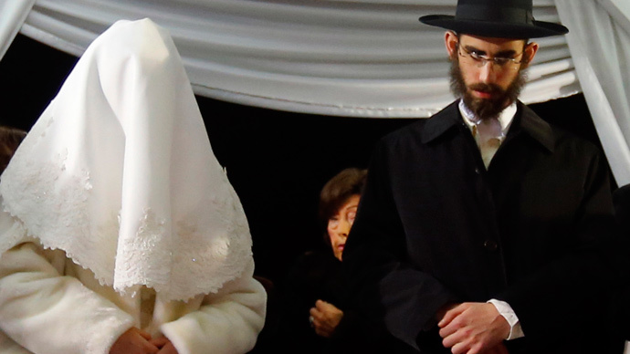 ​Kinky & kosher: Rabbi sells sex toys to Orthodox Jewish couples