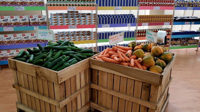 Boston grocery store tackles food waste and high produce prices in one fell swoop
