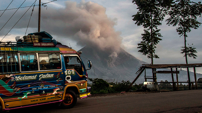 ​Eruption near supervolcano? Mount Sinabung could rain down hell (VIDEO & PHOTOS)