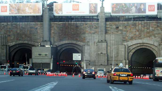 At least 18 injured after buses collide in NYC’s Lincoln Tunnel