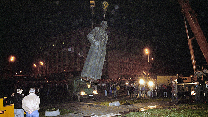 Moscow officials license referendum to restore monument to KGB founder Dzerzhinsky