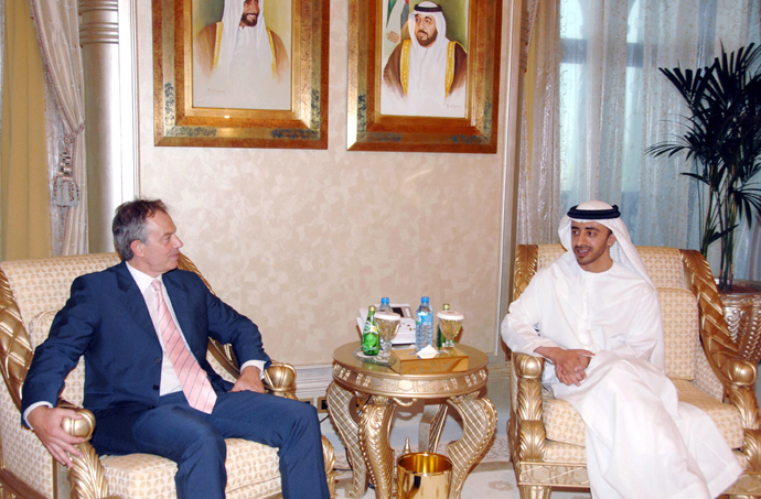 UAE Foreign Minister Sheikh Abdullah bin Zayed Al-Nahyan (R) meets former British Prime Minister Tony Blair in Abu Dhabi (Reuters / Ho-Wam)