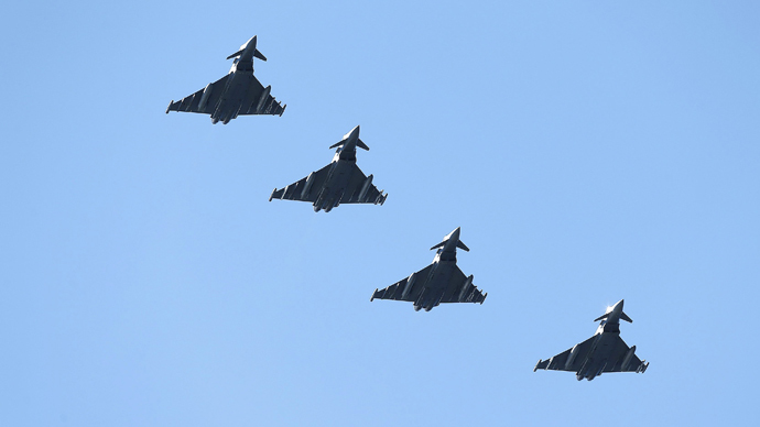 £3.2bn fighter pilot training scheme 6 years behind schedule – watchdog
