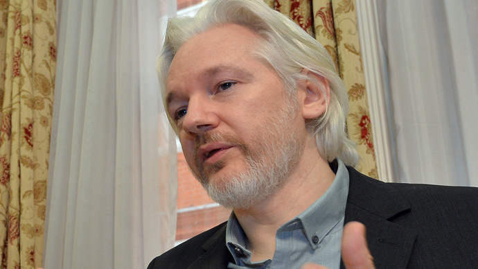 Under siege: Assange marks 3rd anniversary in London’s Ecuador embassy