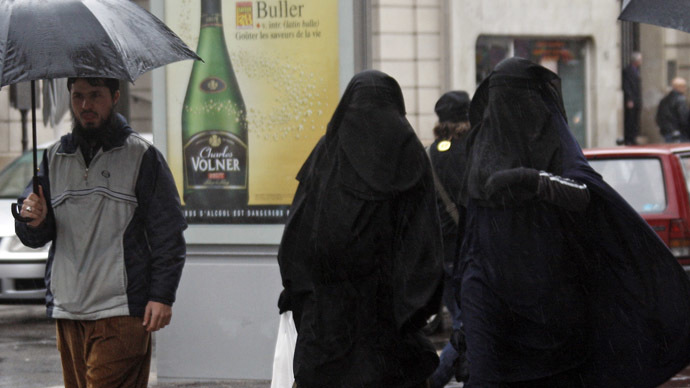 French Muslim grocery sparks outcry by introducing male & female shopping days