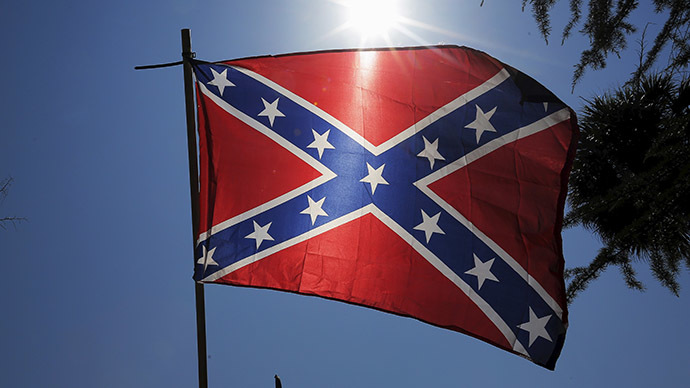 ​Woman arrested for removing Confederate flag from SC Capitol (VIDEO)