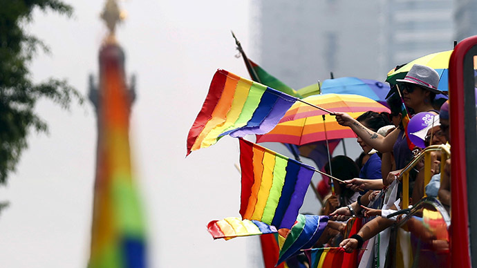 ​Oy vey: Orthodox Jewish group hires Mexicans to protest NYC Pride