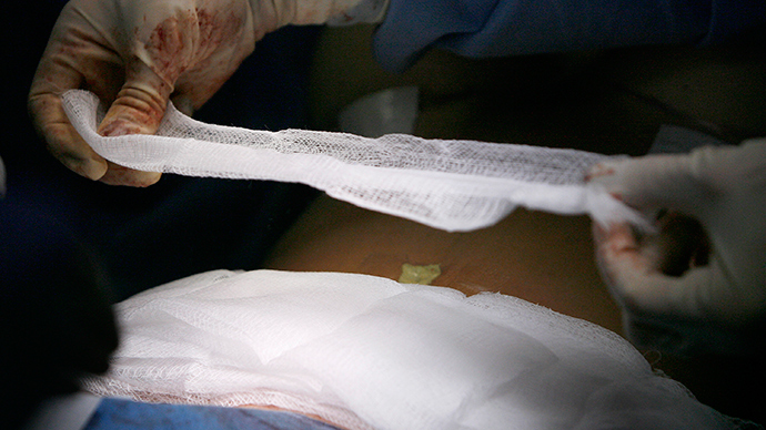 Gauze found in 80yo Japanese man’s stomach – 30 yrs after doctors forgot it there