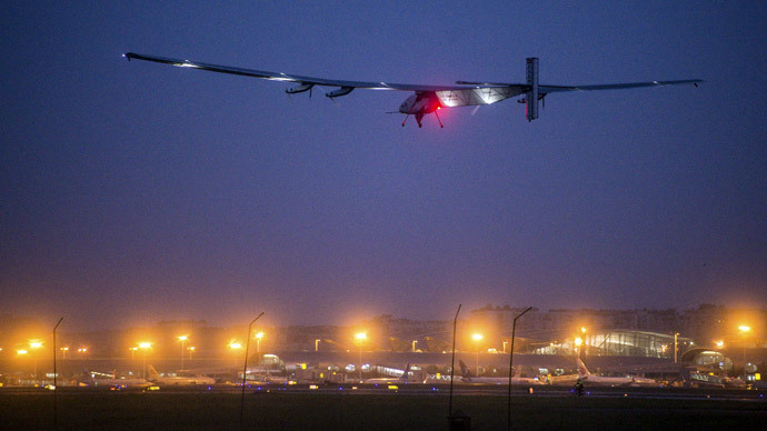 ​Solar-powered plane sets solo flight world record