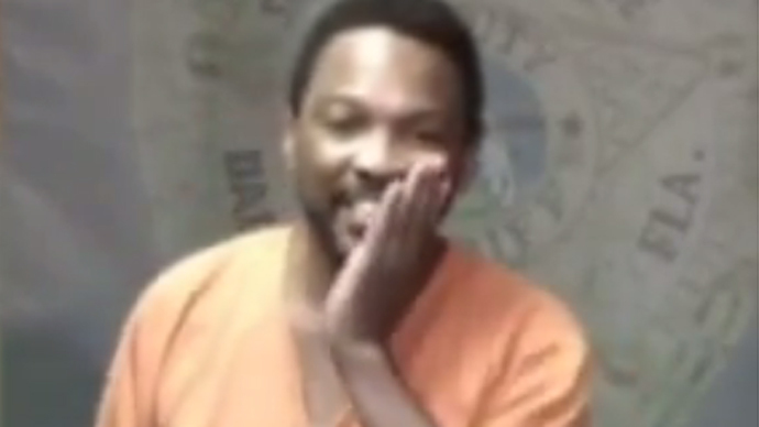 ‘This was the nicest kid in school’: Courtroom reunion as judge recognizes defendant (VIDEO)