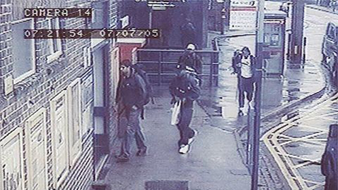ARCHIVE PHOTO: Germaine Maurice Lindsay (second from left) alongside Mohammad Sidique Khan and Shehzad Tanweer captured on CCTV at Luton railway station at 7:21 a.m., 7 July (Image from wikipedia.org)