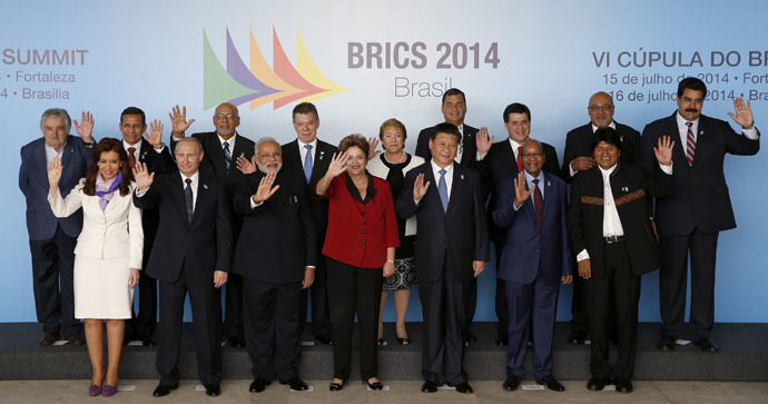 The official photo session for the 6th BRICS summit and the Union of South American Nations (UNASUR) in Brasilia July 16, 2014. (Reuters/Ueslei Marcelino)