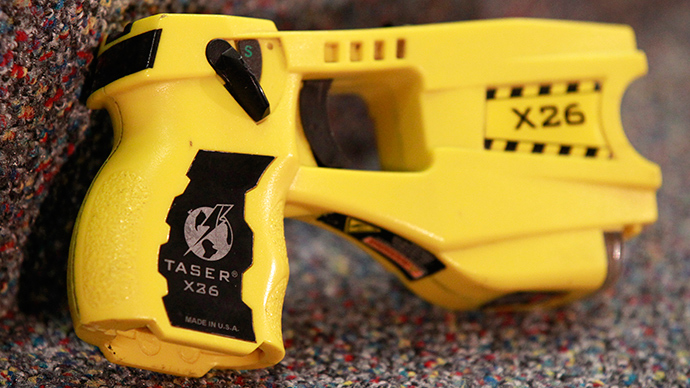 Number of police departments using stun guns, Tasers increased by 10 times – report
