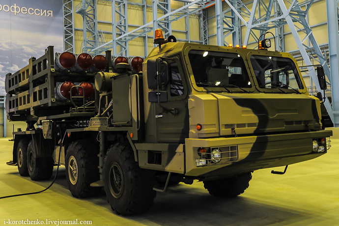 S-350 Vityaz launcher (Image from Igor Korotchenko's Military Diary http://i-korotchenko.livejournal.com)