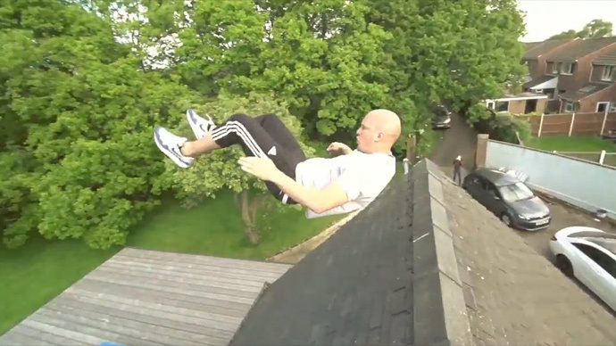Russian swing time: UK man launches himself over house