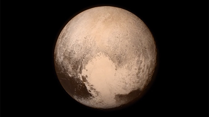 Heart, snow, Cthulhu?! How social media reacted to Pluto flyby (PHOTOS)