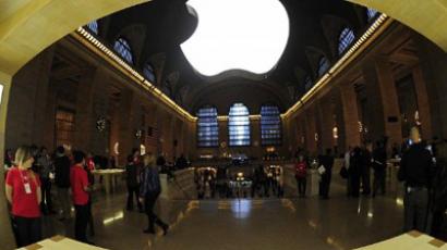 Apple grows on iPad demand, but can the bubble burst?