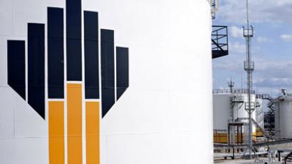 Rosneft negotiates pre-sale of oil to partly pay for TNK-BP