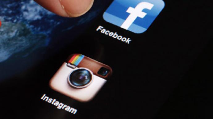 Say cheese! Facebook seeks to profit on Instagram