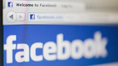 Facebook shares slump 5% after 'lock up' ends
