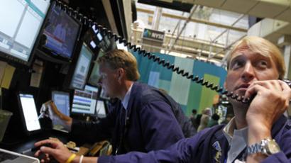 Market Buzz: Uncertainty weighs on investors