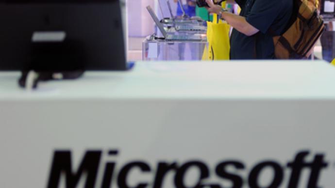 Microsoft reports first quarterly loss
