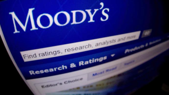 Moody's cuts ratings of 28 Spanish banks