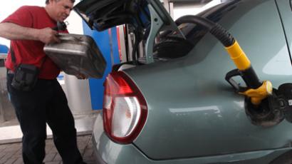 Petrol in Russia set to rise despite falling oil 