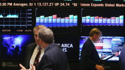 Market Buzz: Traders eye US elections, Greek austerity showdown 