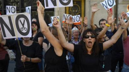 ‘NO’! Thousands flood Madrid in second day of anti-cuts demos