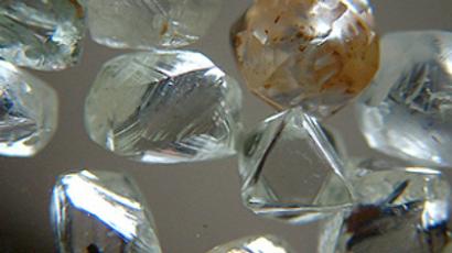 Diamond snack leads thief to forced X-ray
