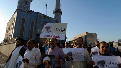 Bahrain crackdown: West talks, Paramilitary forces walk 