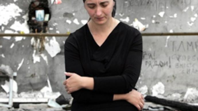 Beslan mothers threaten strike over children's education