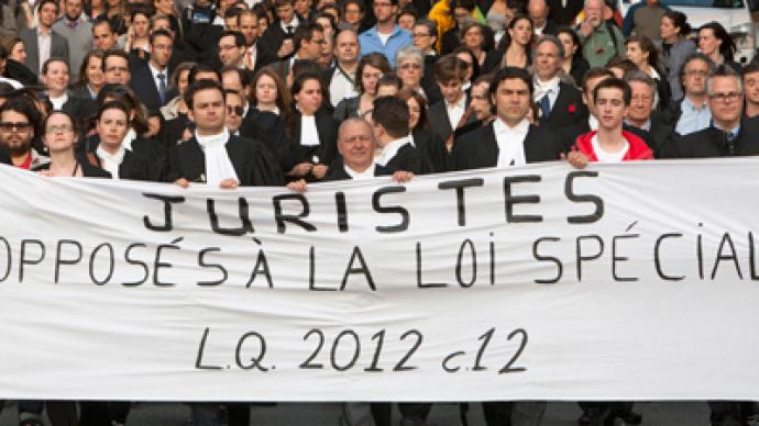 Lawyers against law: Montreal legal eagles parade against anti-rally bill