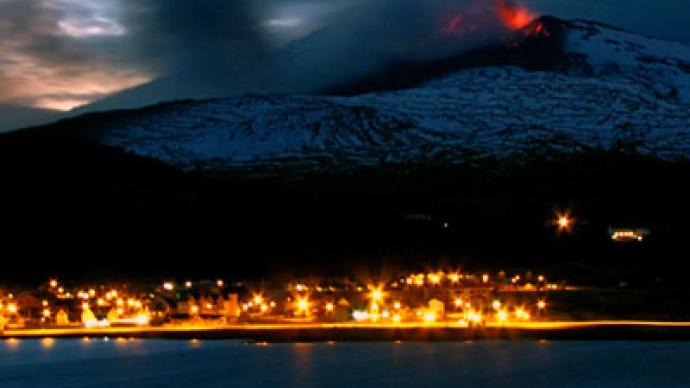 Red alert issued for Chilean volcano