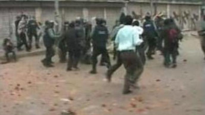 Clashes in Bangladesh continue