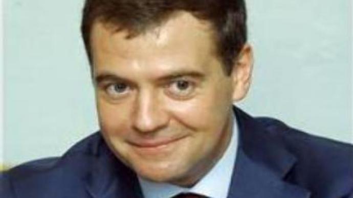Dmitry Medvedev answers questions from online audience