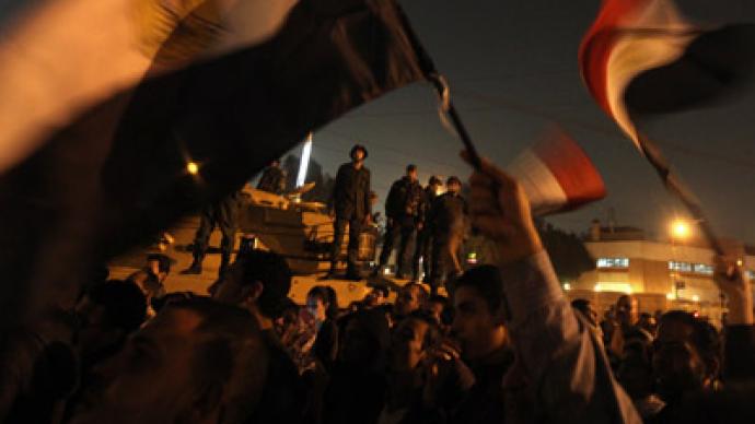 Rescinding power grab an 'empty gesture': Egypt's opposition rejects Morsi' referendum