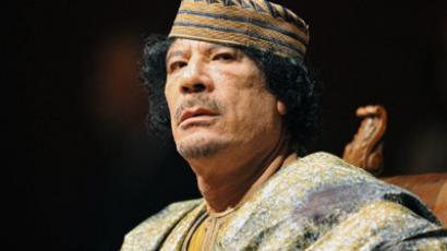 Gaddafi extends olive branch?